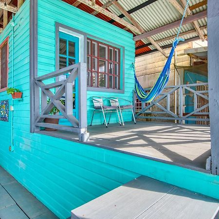 Saigon Bay Bed & Breakfast Bocas Town Dış mekan fotoğraf