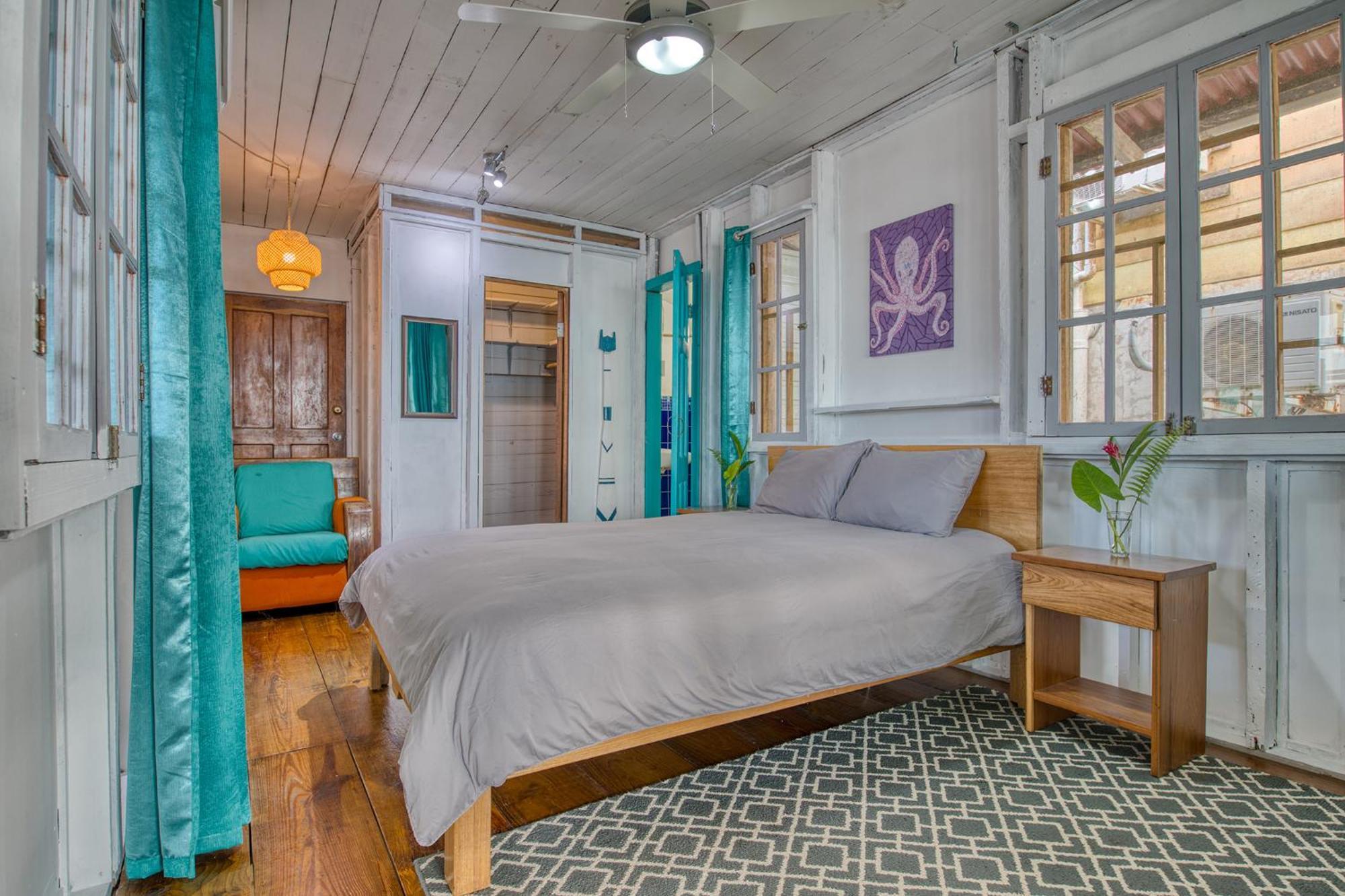 Saigon Bay Bed & Breakfast Bocas Town Dış mekan fotoğraf