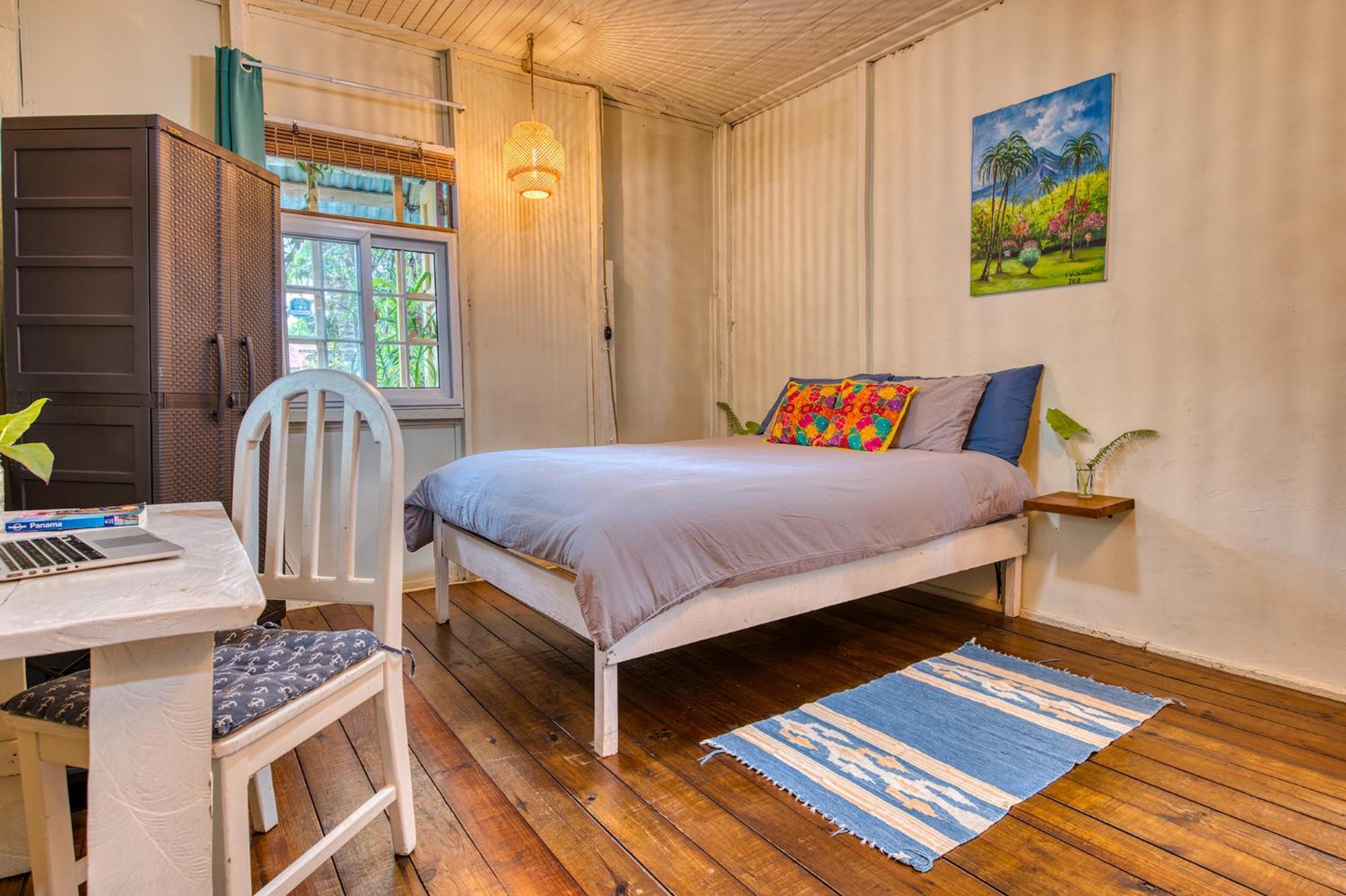 Saigon Bay Bed & Breakfast Bocas Town Dış mekan fotoğraf